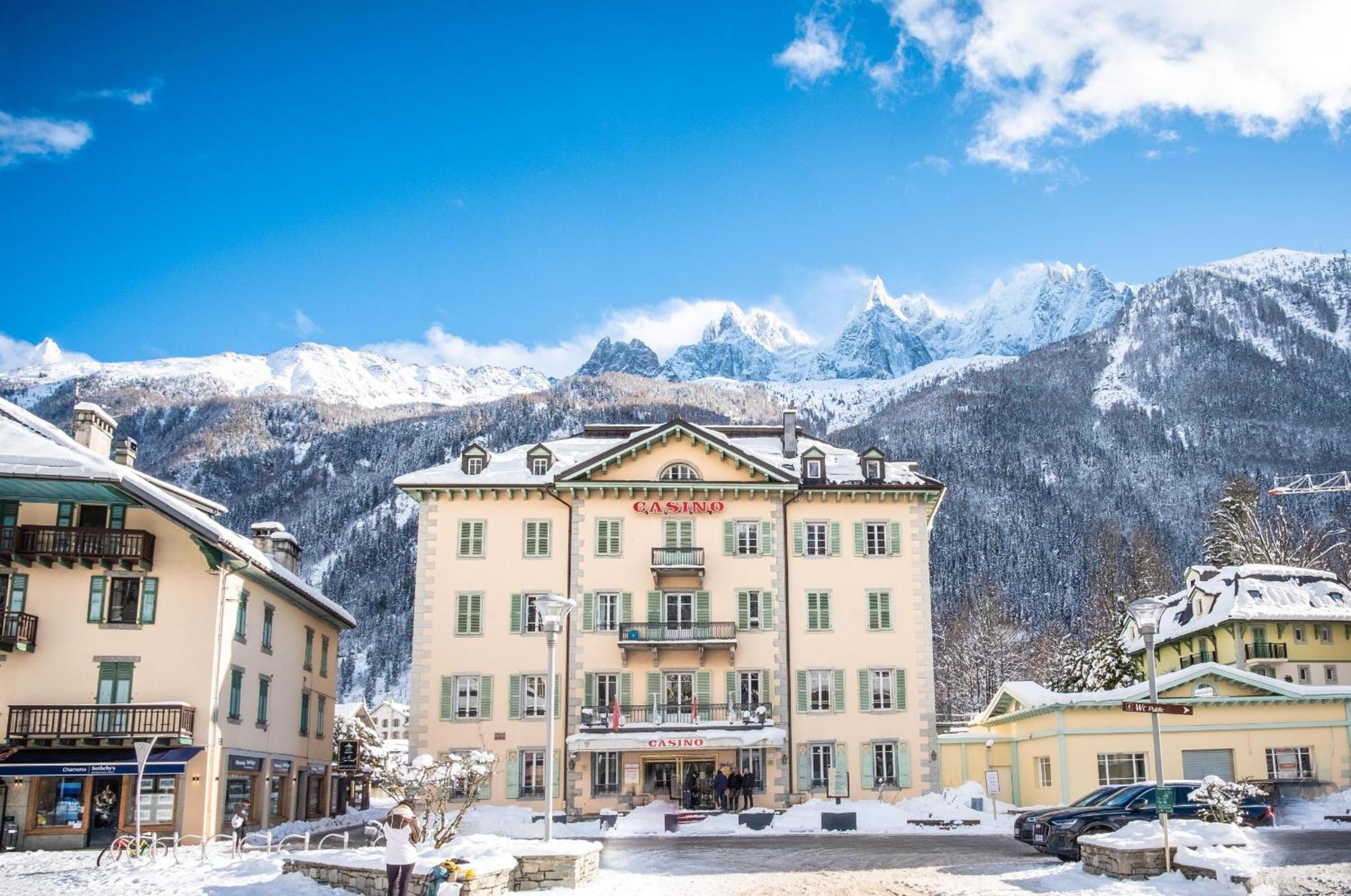 Chamone- Moderne - Hypercentre - Vues * Chamonix Mont Blanc